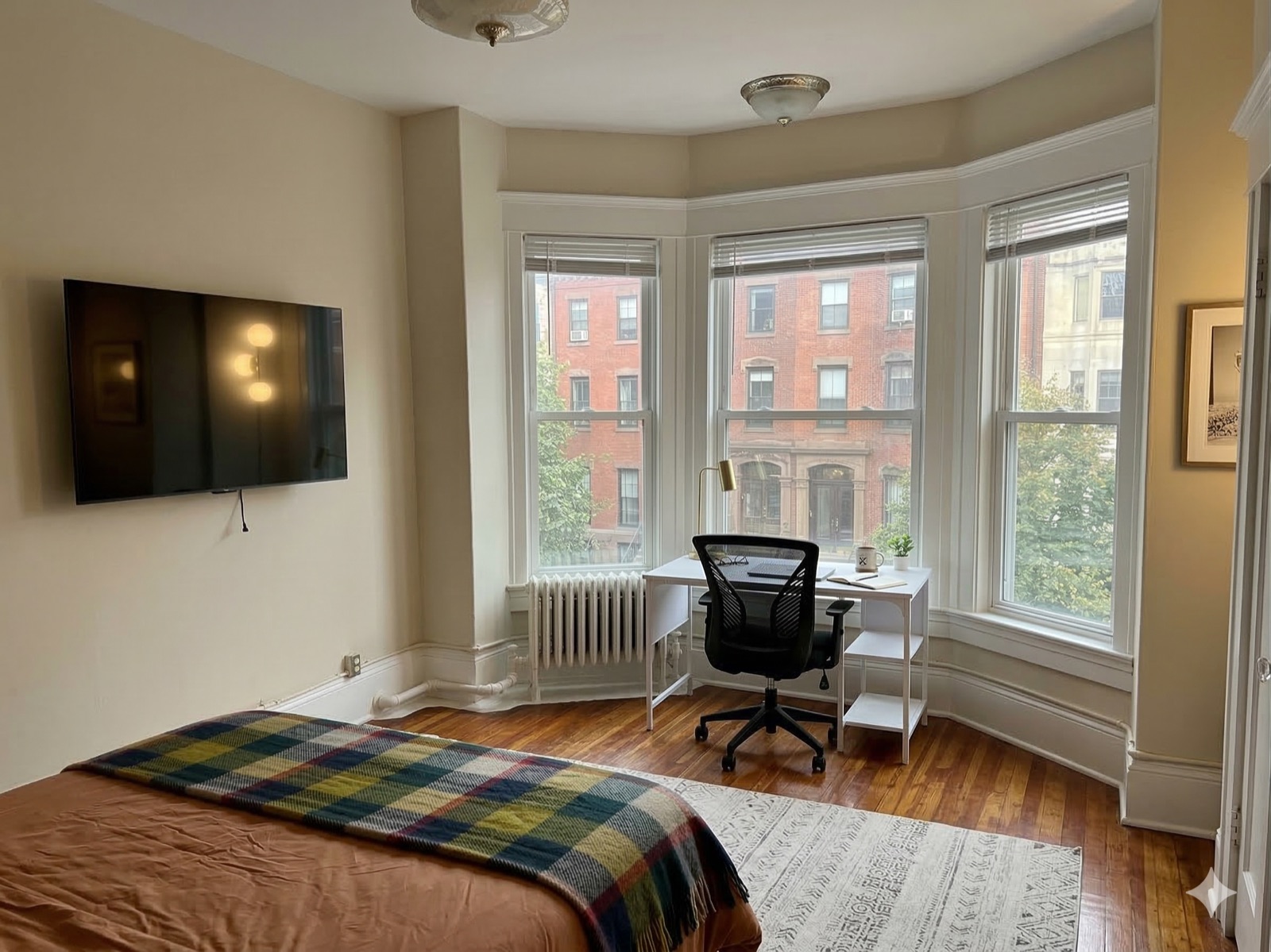 Deluxe suite bedroom